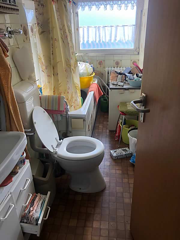 Wohnungsauflösung Bad vorher