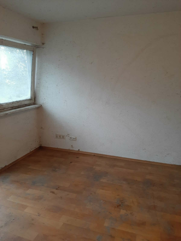 Messie Wohnzimmer geräumt